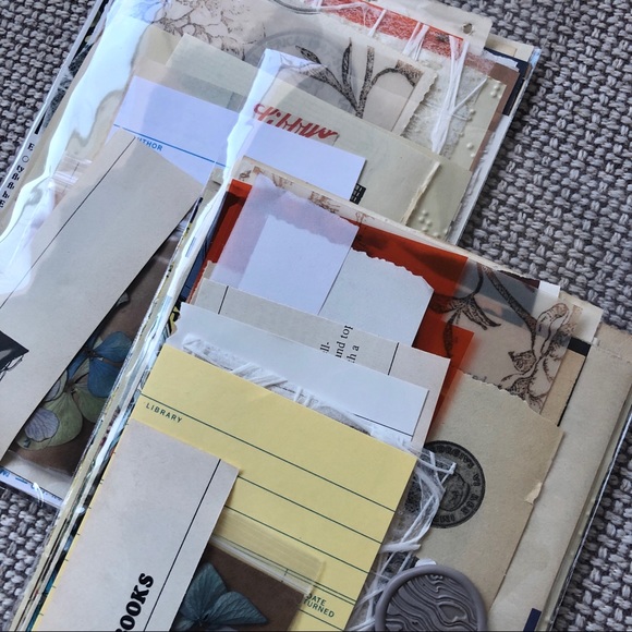 COLLAGE/JUNK JOURNAL Paper Pack - Picture 6 of 7